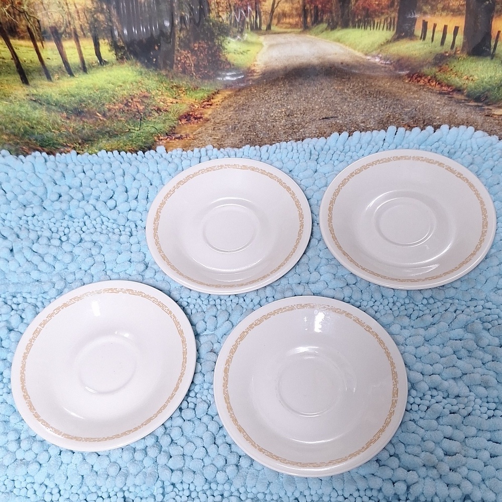Vintage Corelle 4 mirage saucer plates 1980s